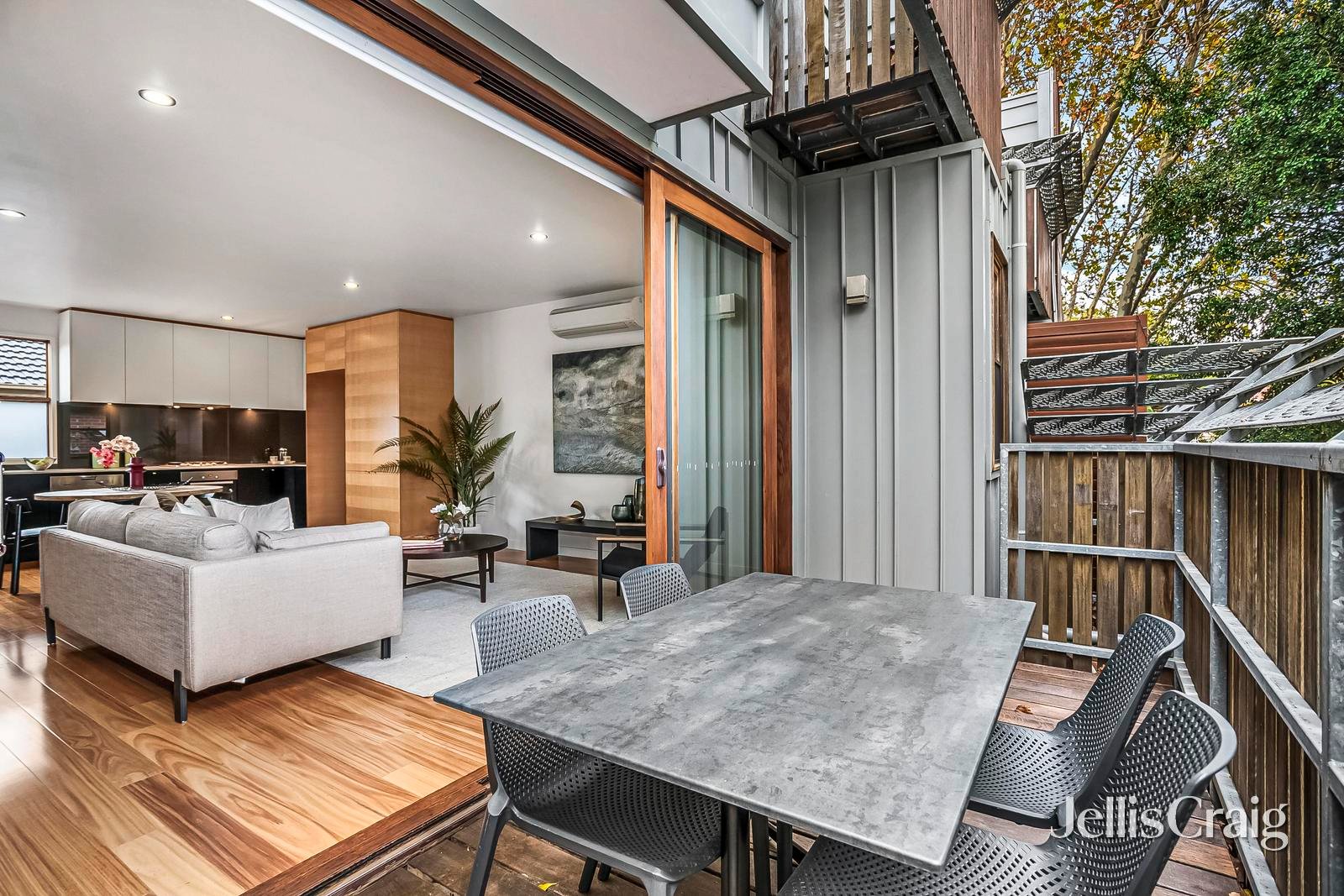 2/19 Ruskin Street, Elwood image 6
