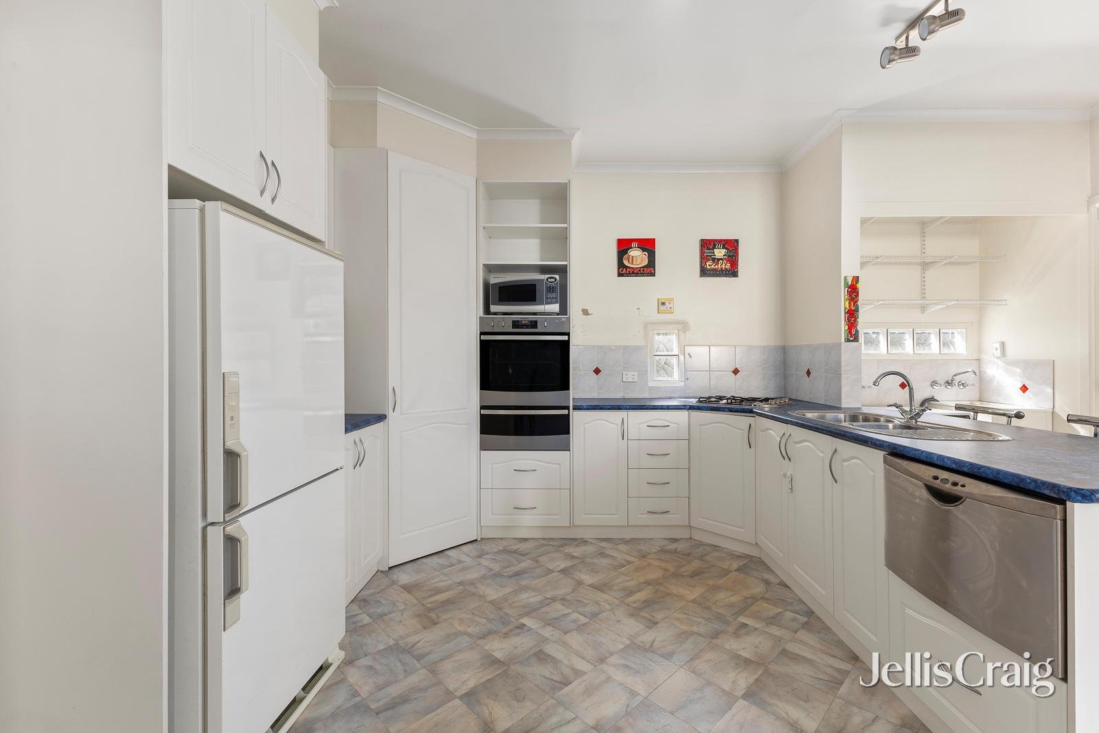 219 Somerville Road, Yarraville image 4