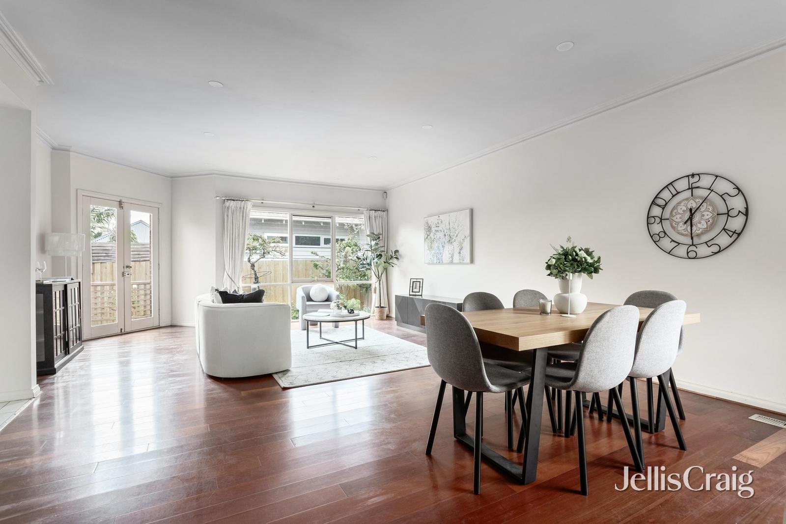 2/19 Stewart Street, Ormond image 5