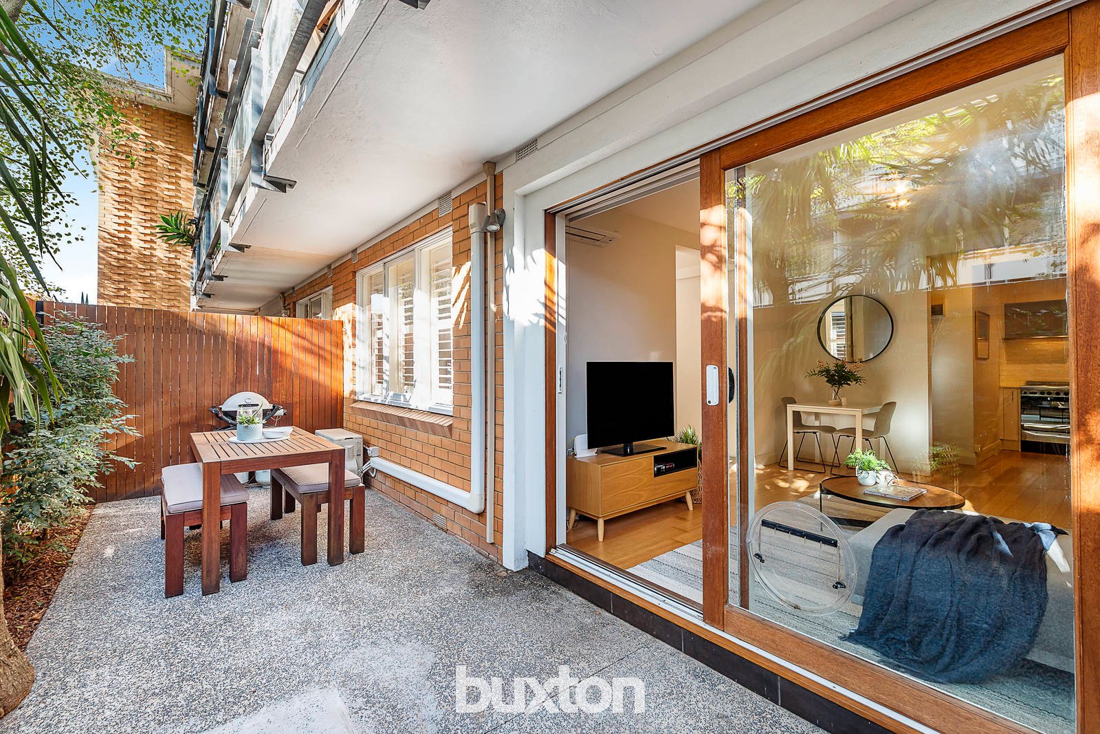2/19 Tiuna Grove, Elwood, VIC 3184