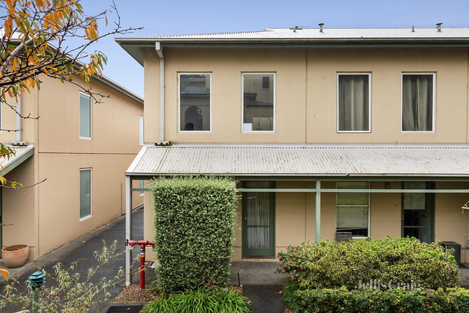 219 Wiltshire Drive, Kew image 1