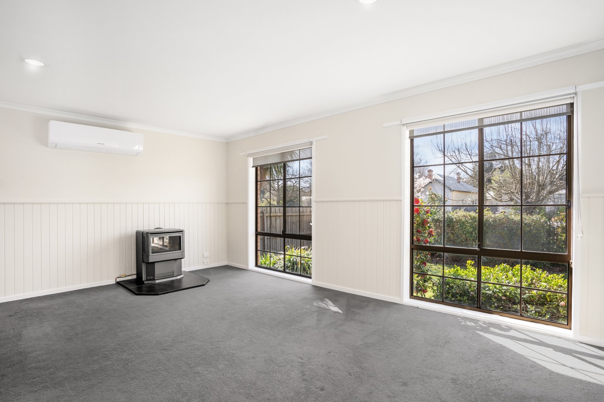 Property Gallery Thumbnail 3