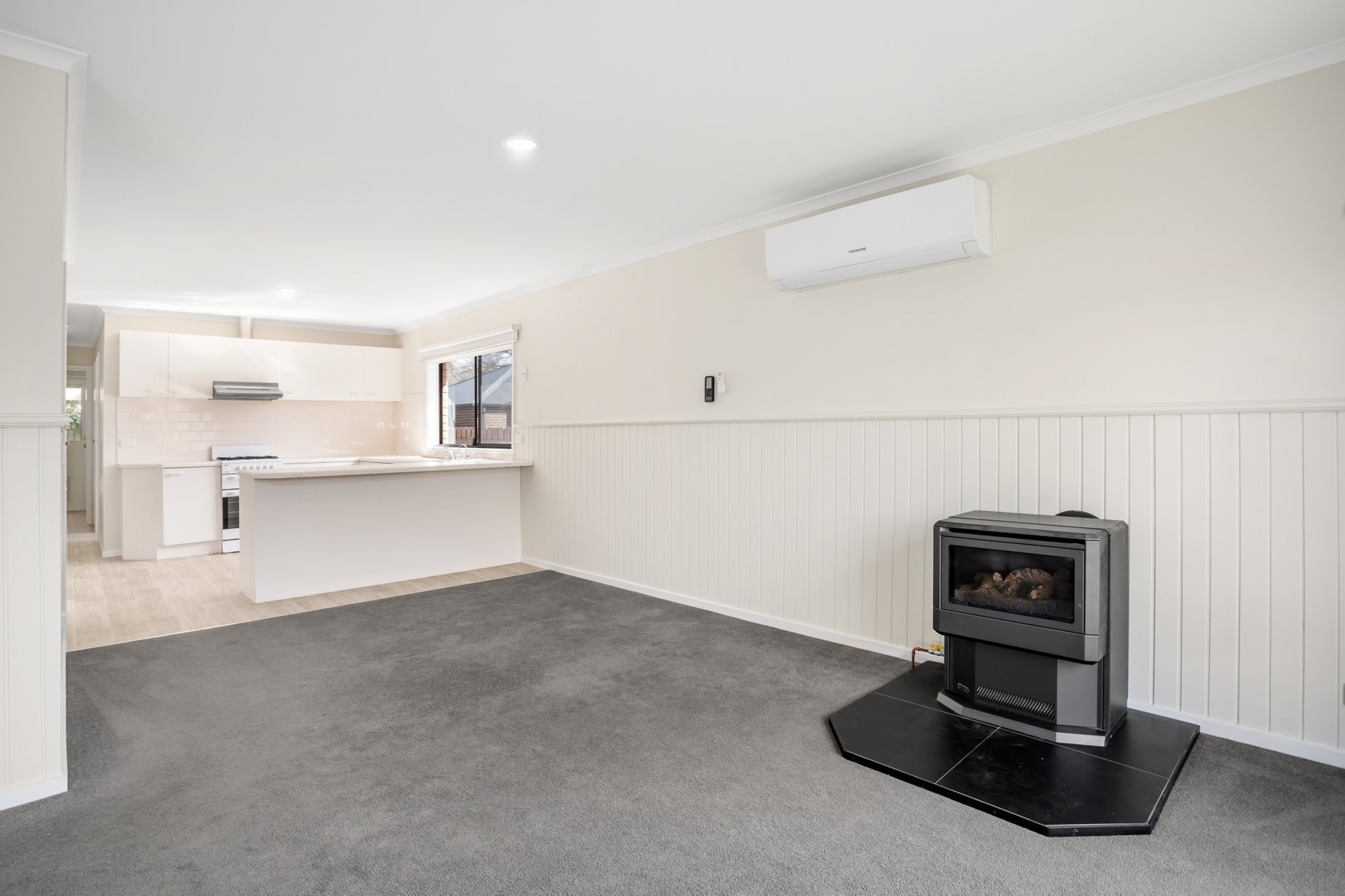 Property Gallery Thumbnail 4