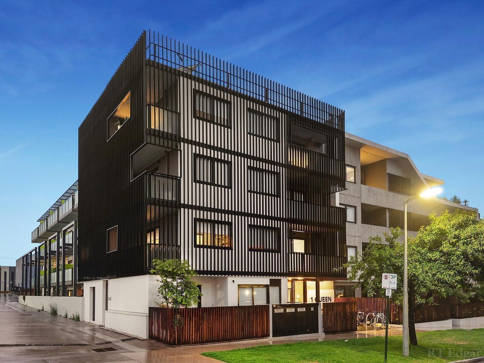 Property Gallery - Main Image