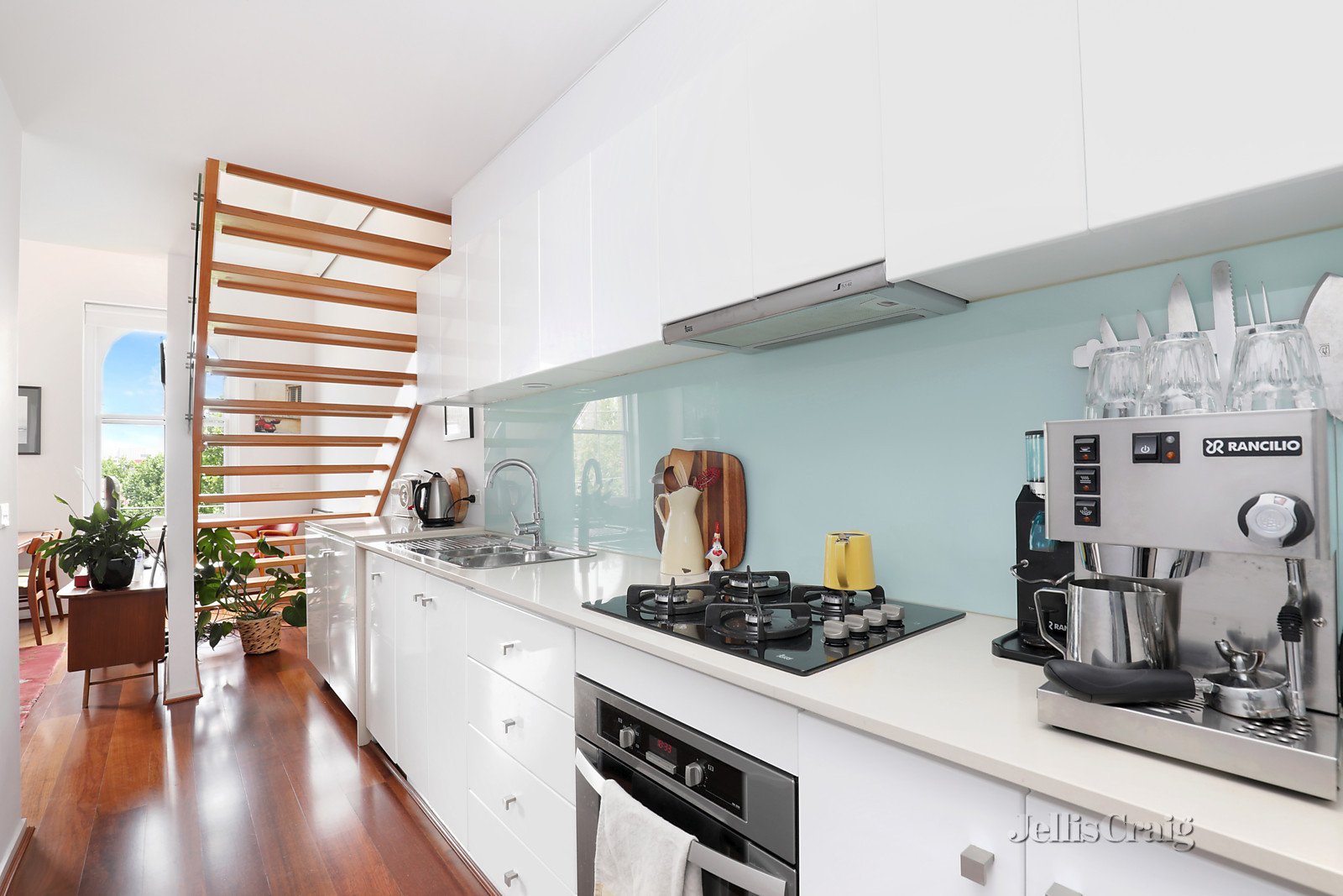 219/56 Nicholson Street, Abbotsford image 2