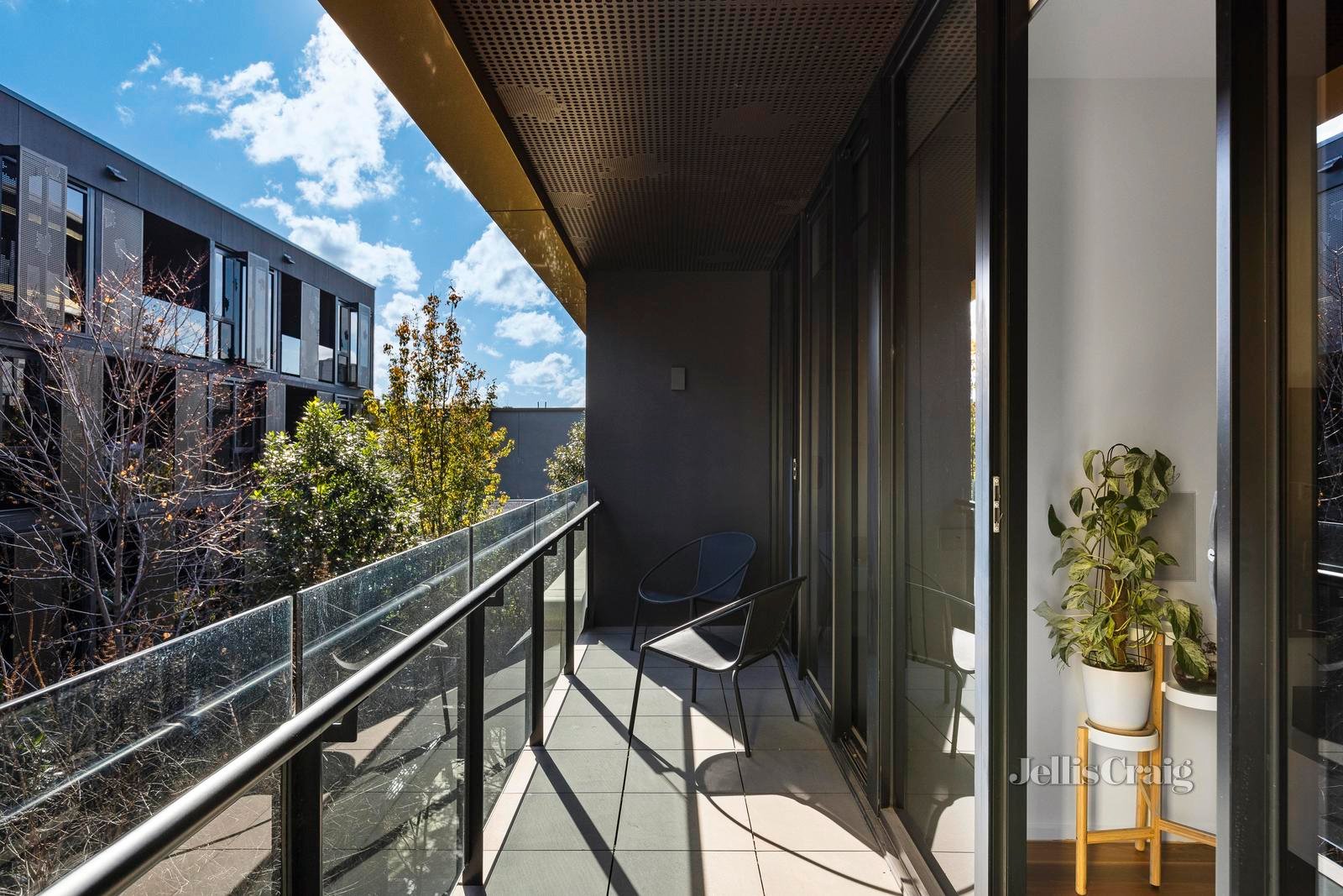 219/68 Leveson Street, North Melbourne image 6