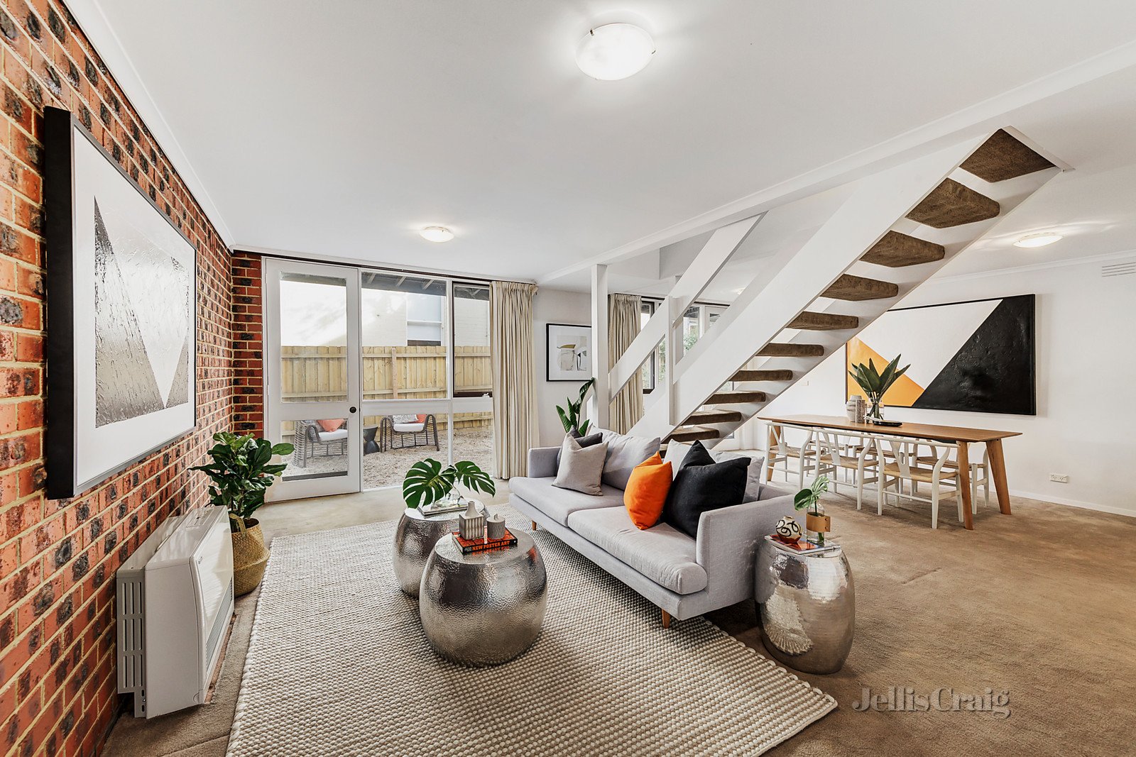 2/198 Cotham Road, Kew image 1