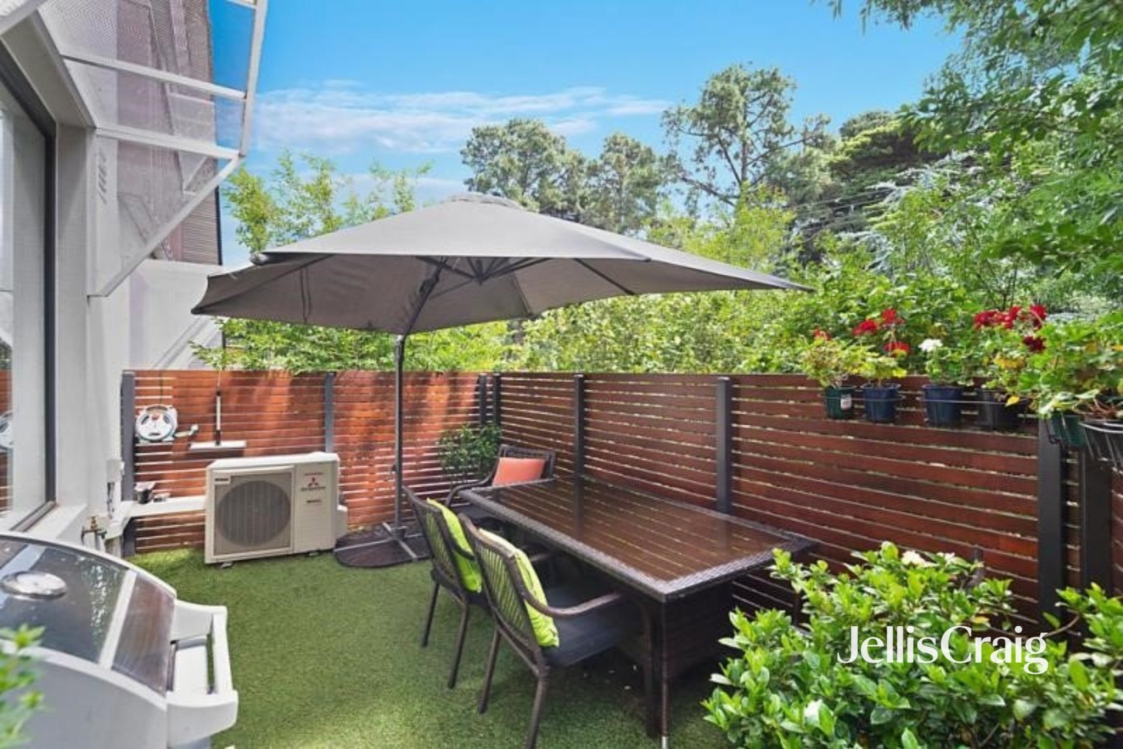 2/1A Burgundy Street, Heidelberg image 7