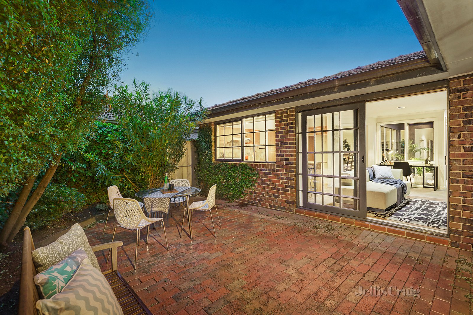 21A Clifton Road, Hawthorn East image 6