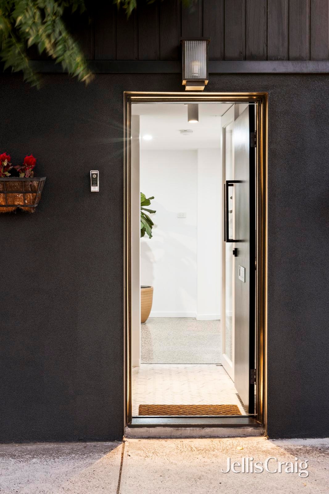 21A Ewing Street, Brunswick image 2