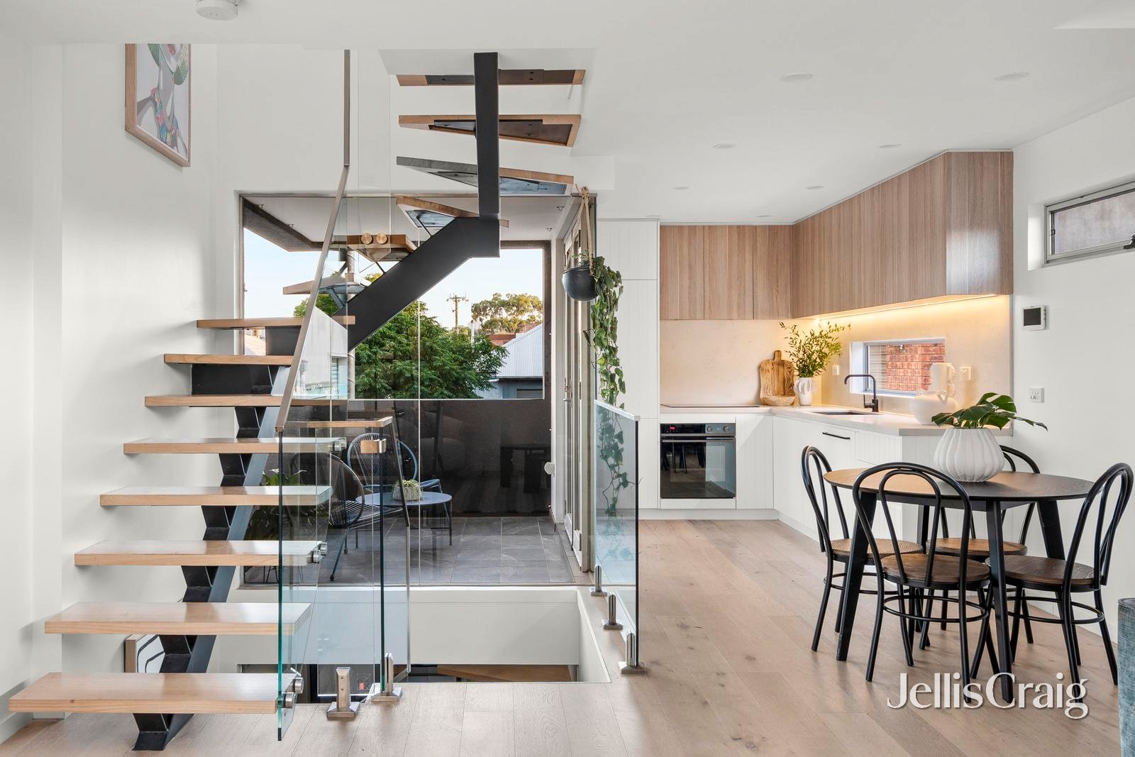 21A Ewing Street, Brunswick image 3