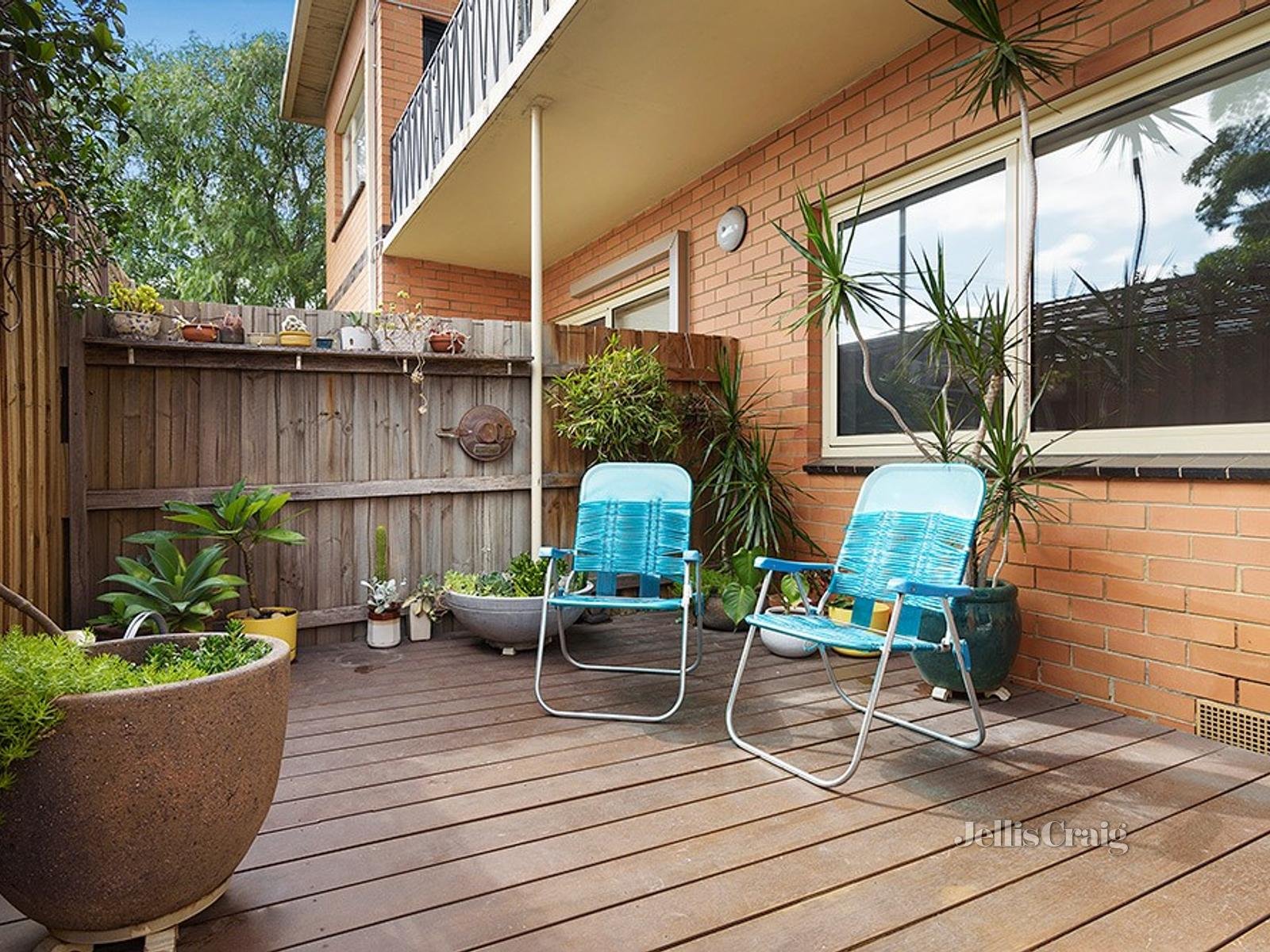 2/1A Gilbertson Street, Essendon image 6