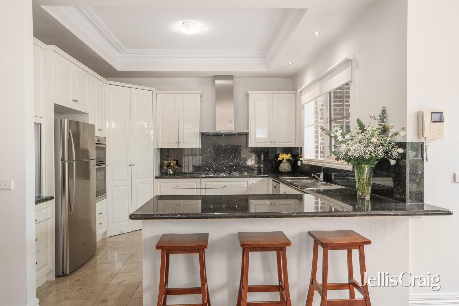 21A Glen Iris Road, Camberwell image 4