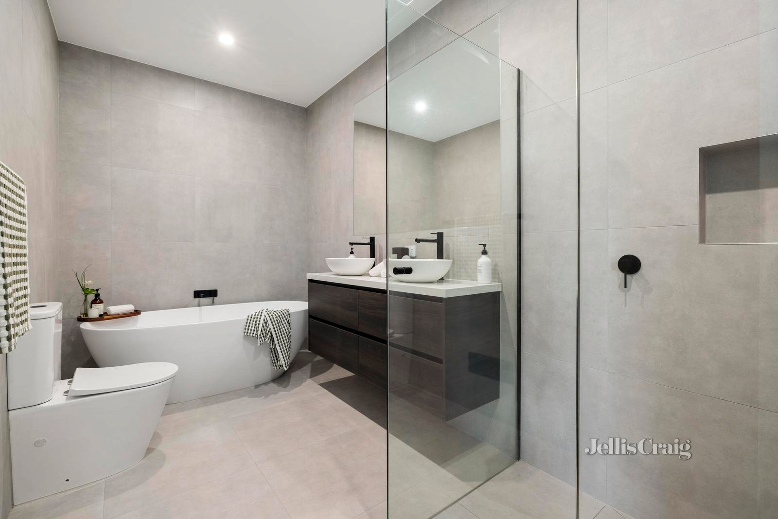 21a Melva Street, Bentleigh East image 12