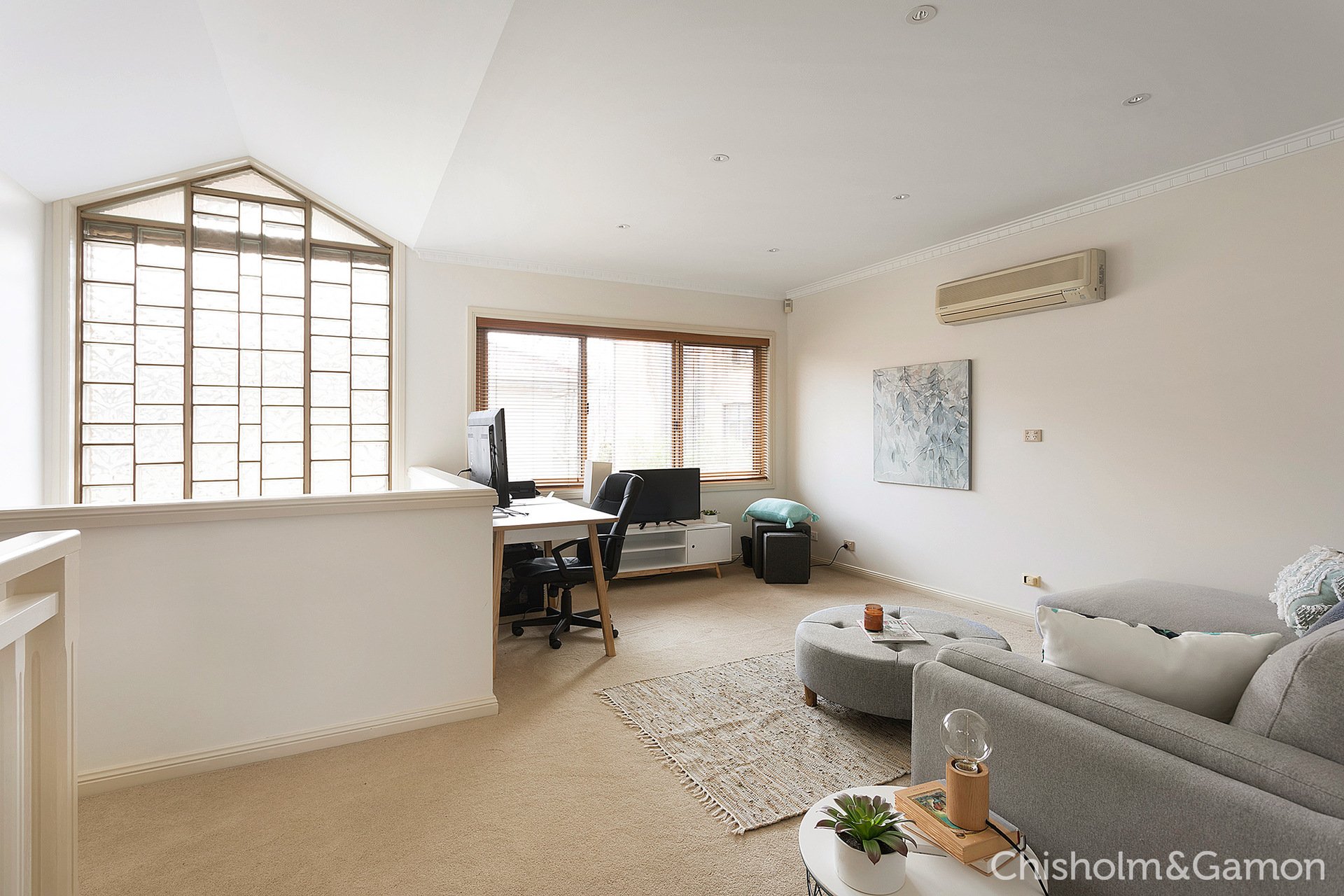 21A Pine Avenue, Elwood image 13