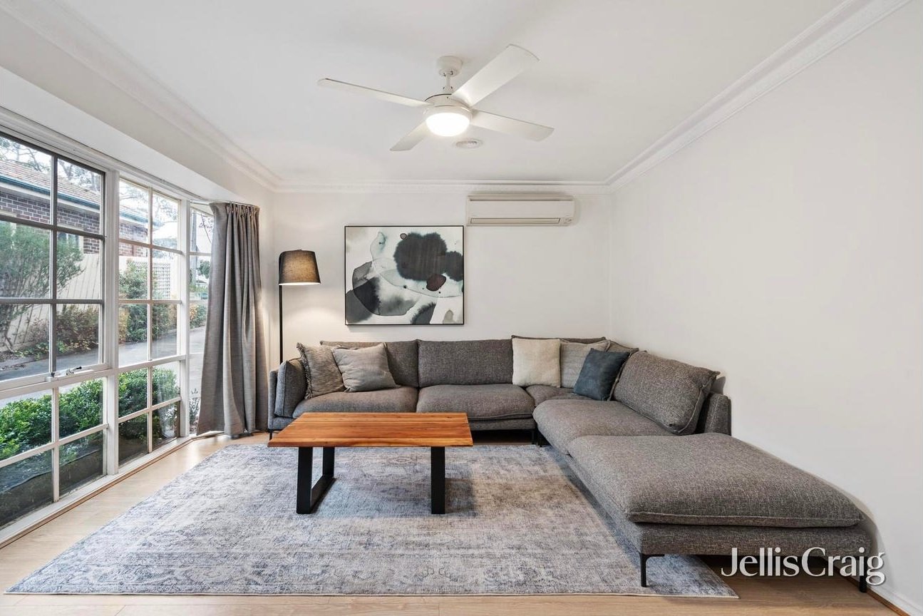 2/1A Service Road, Blackburn image 4