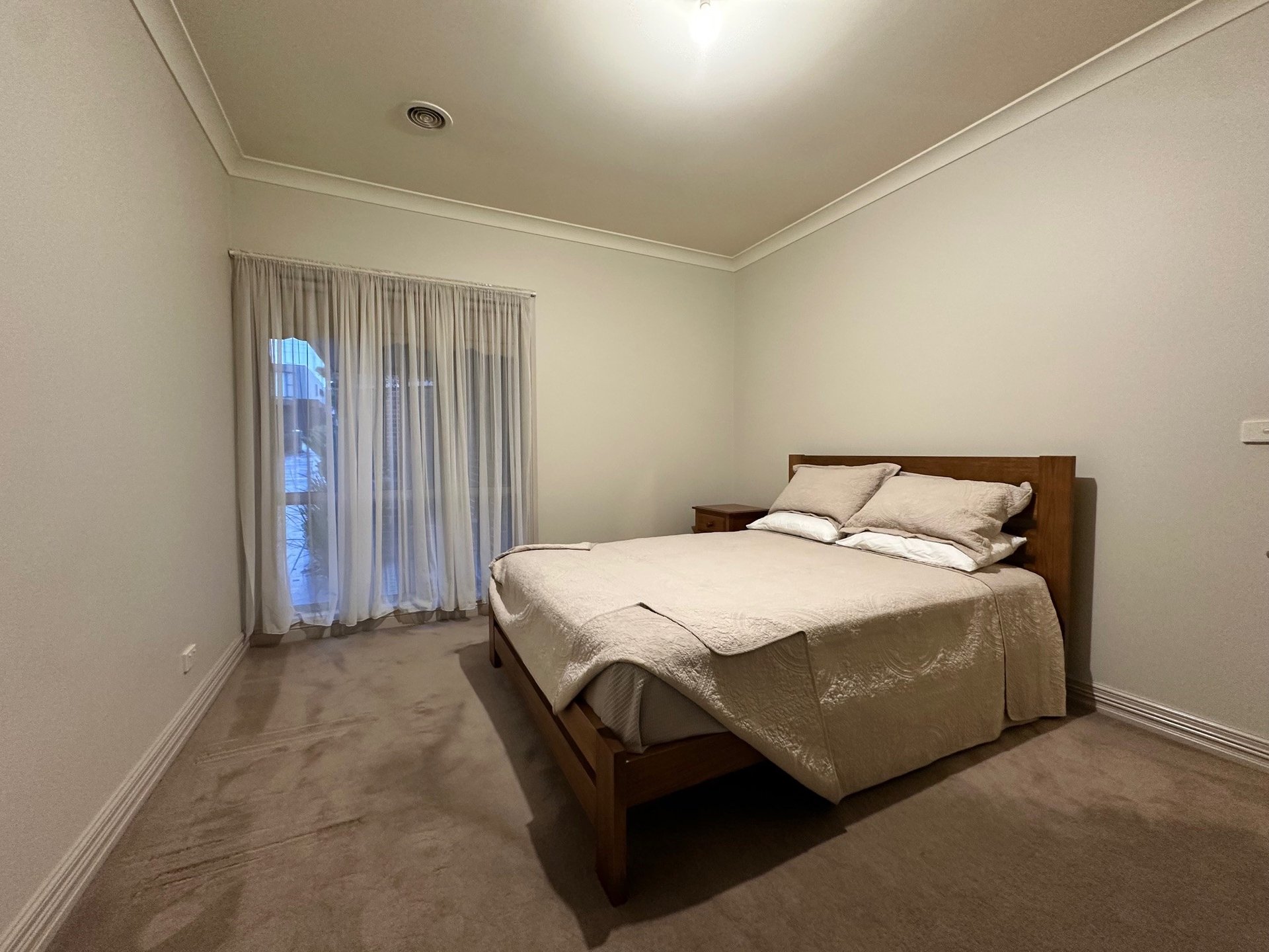 21A Vaynor Street, Niddrie image 3