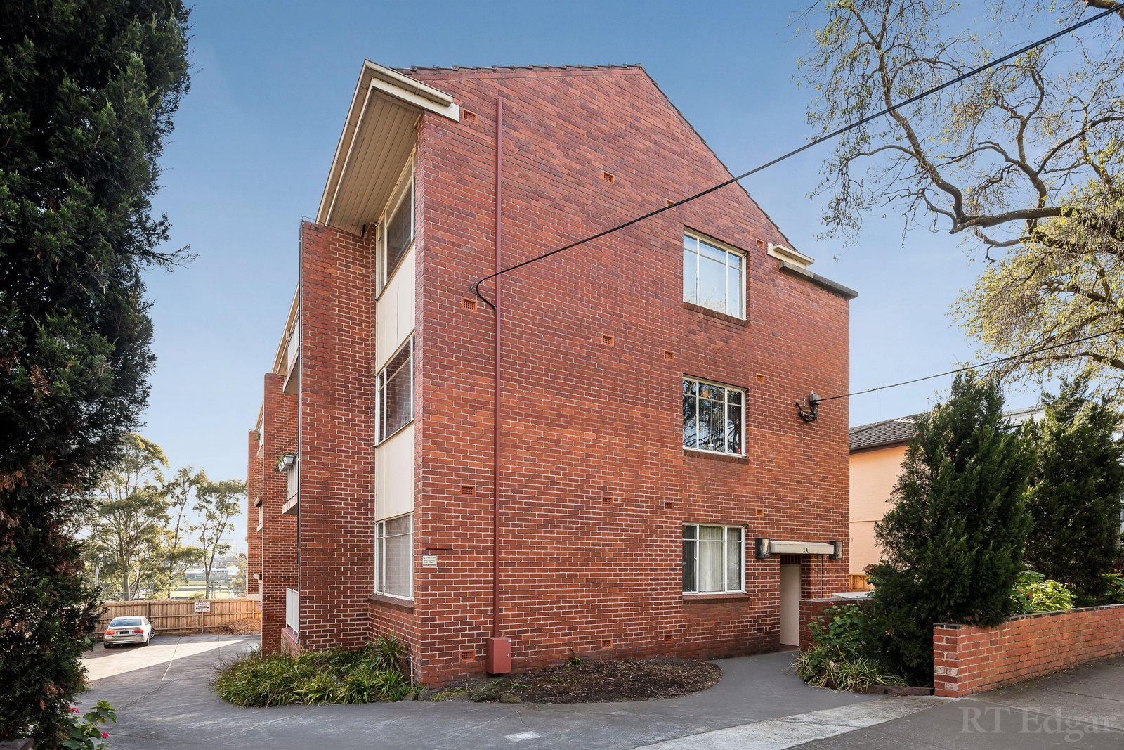 Property Gallery - Main Image