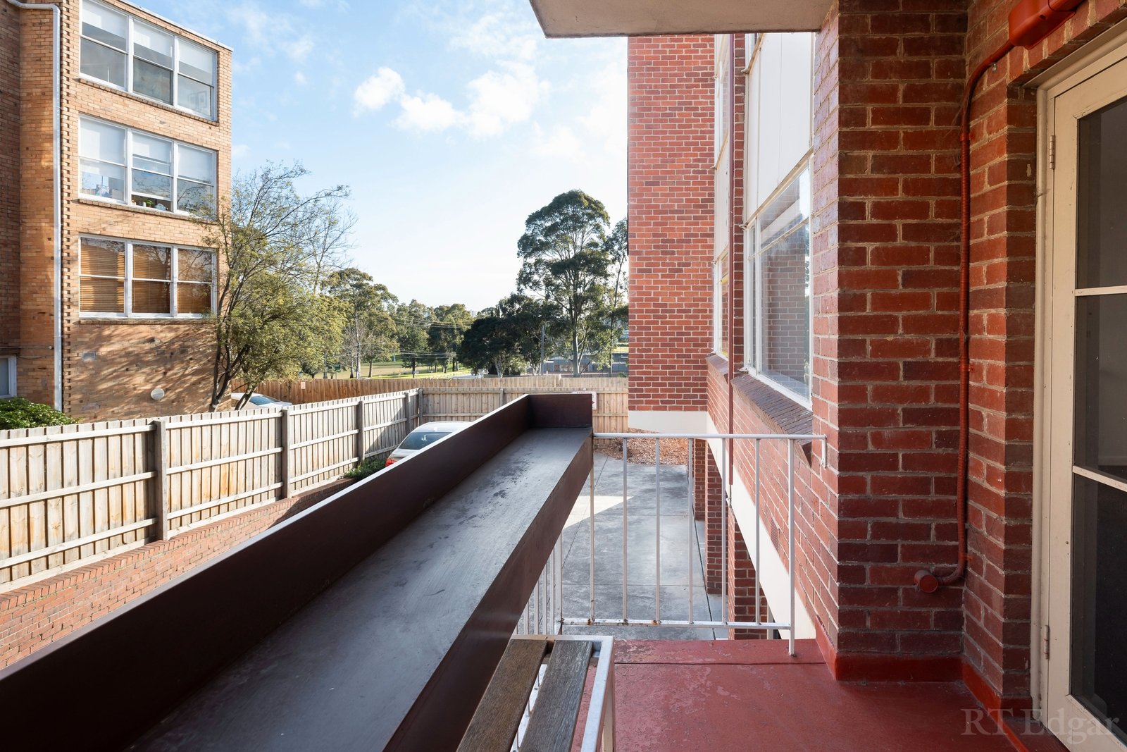 Property Gallery Thumbnail 9