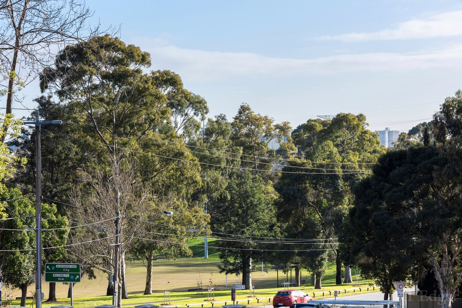 Property Gallery Thumbnail 10