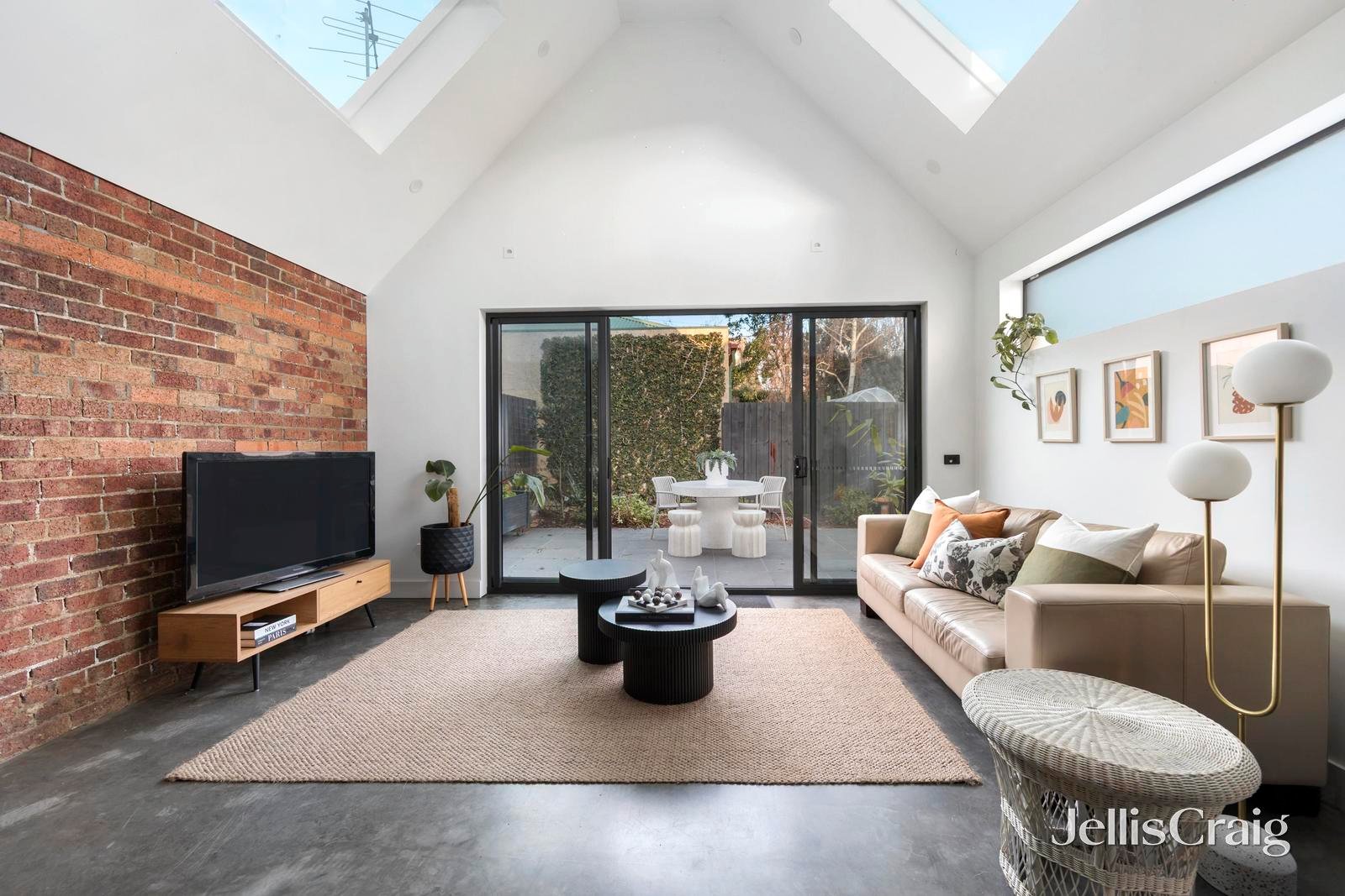 2/1B Bayswater Road, Kensington image 2