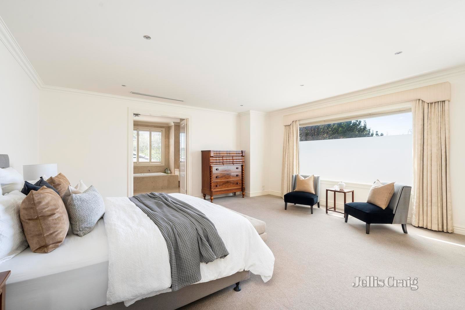 21B Campbell Road, Deepdene image 12