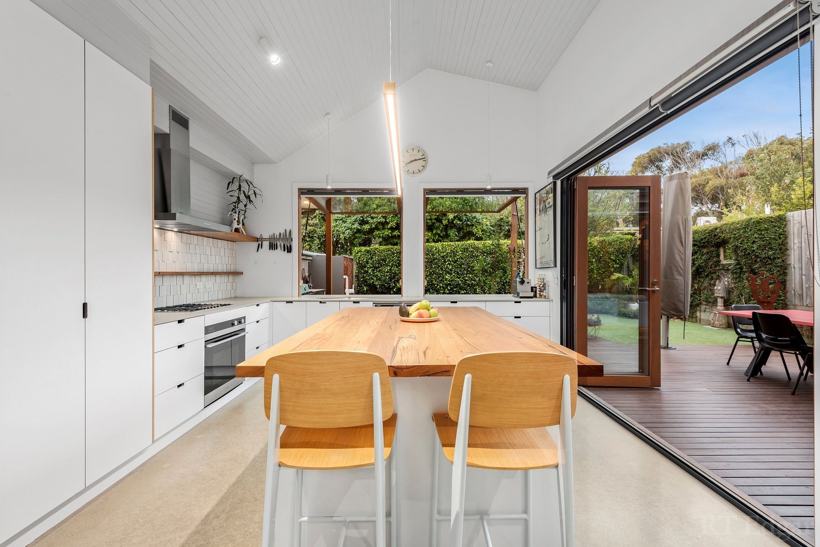 Property Gallery Thumbnail 6