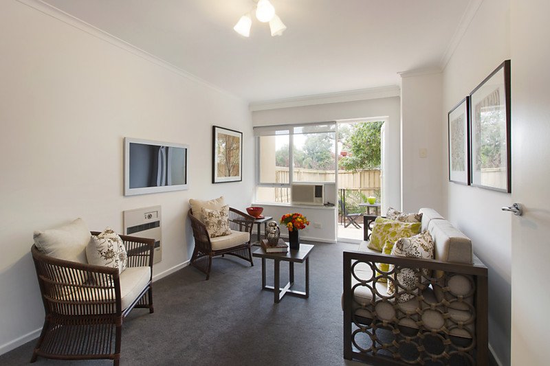 2/1C Kangaroo Road, Murrumbeena image 3