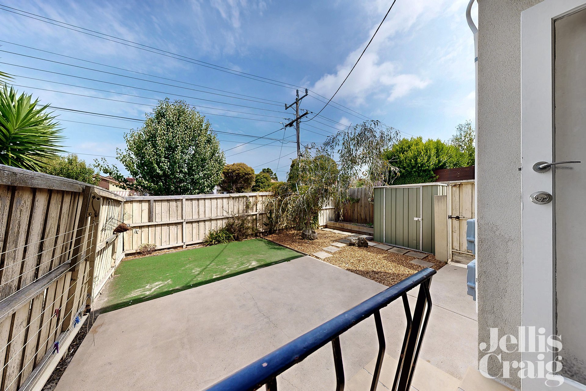 2/1C Kangaroo Road, Murrumbeena image 6