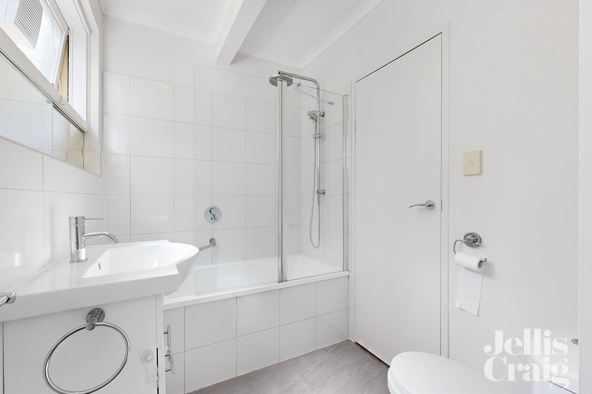 2/1C Kangaroo Road, Murrumbeena image 9