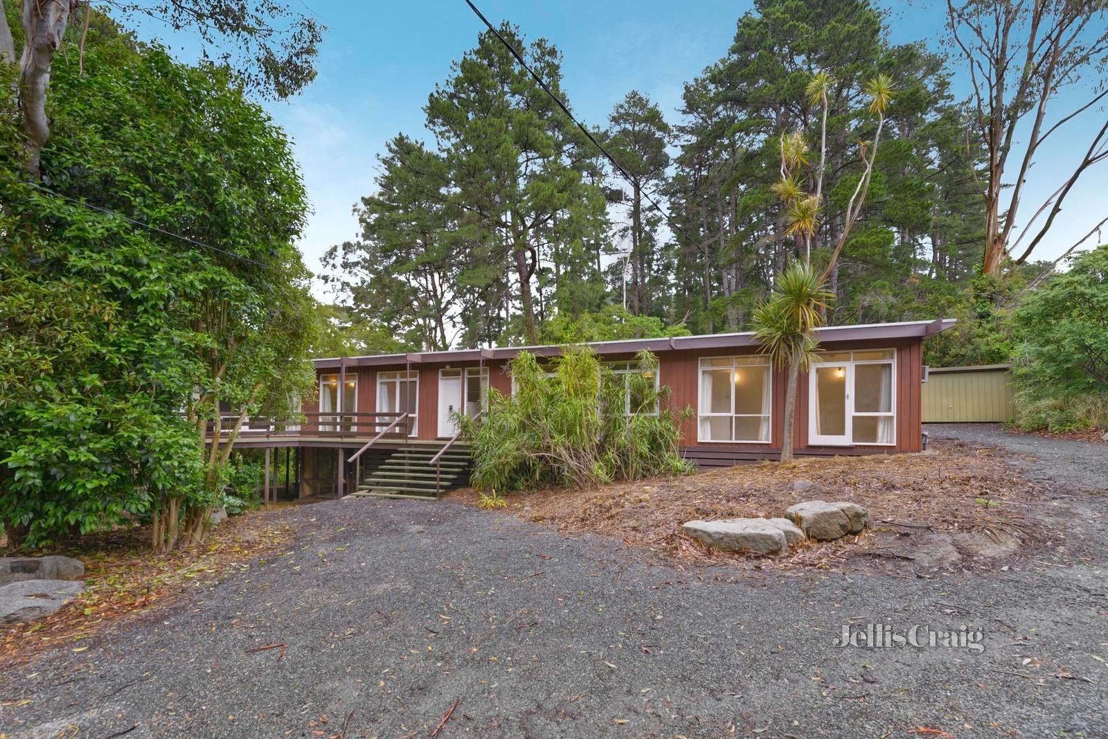 22-24 Brucedale Crescent, Park Orchards image 2