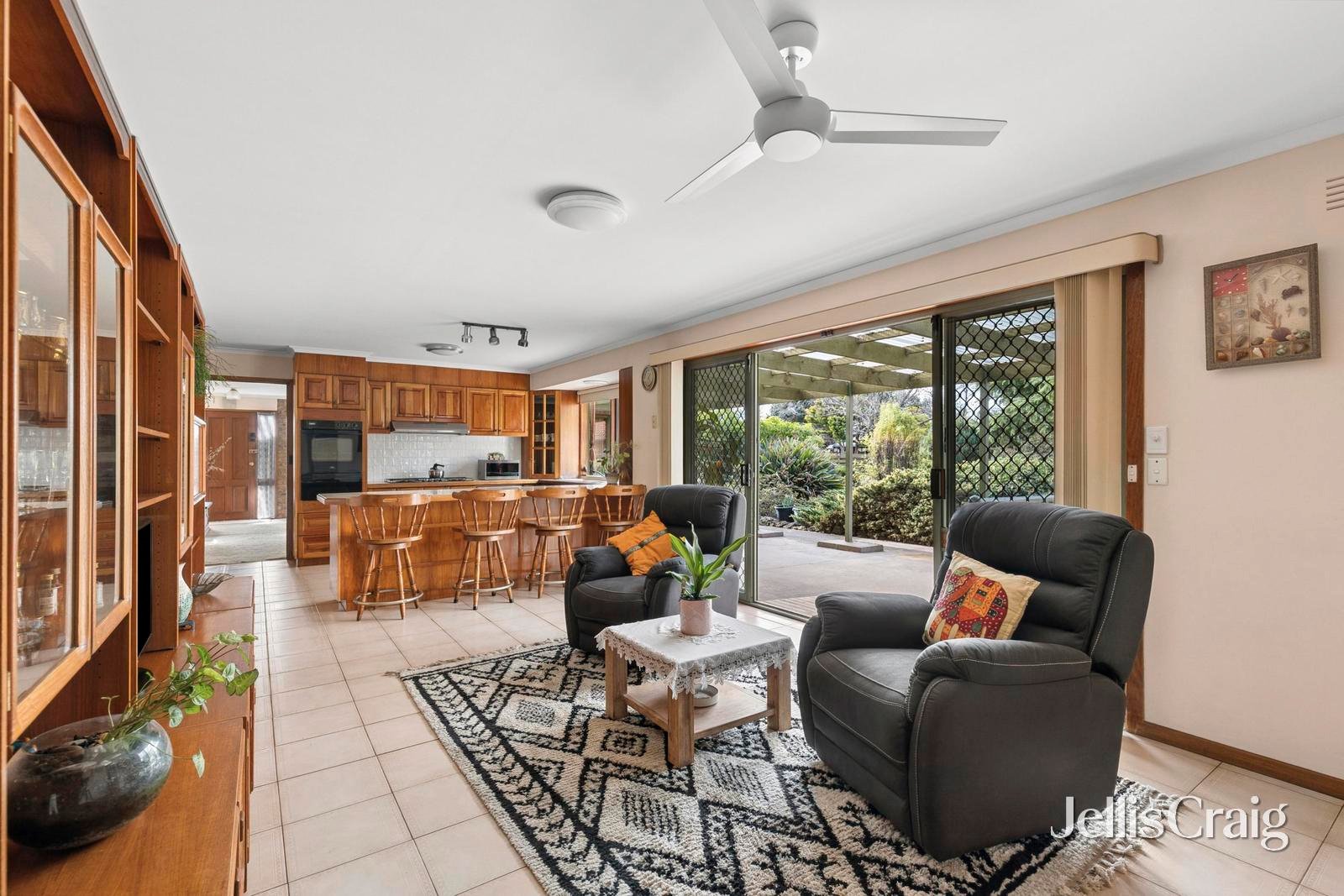 22-24 Cromwell Drive, Lara image 4