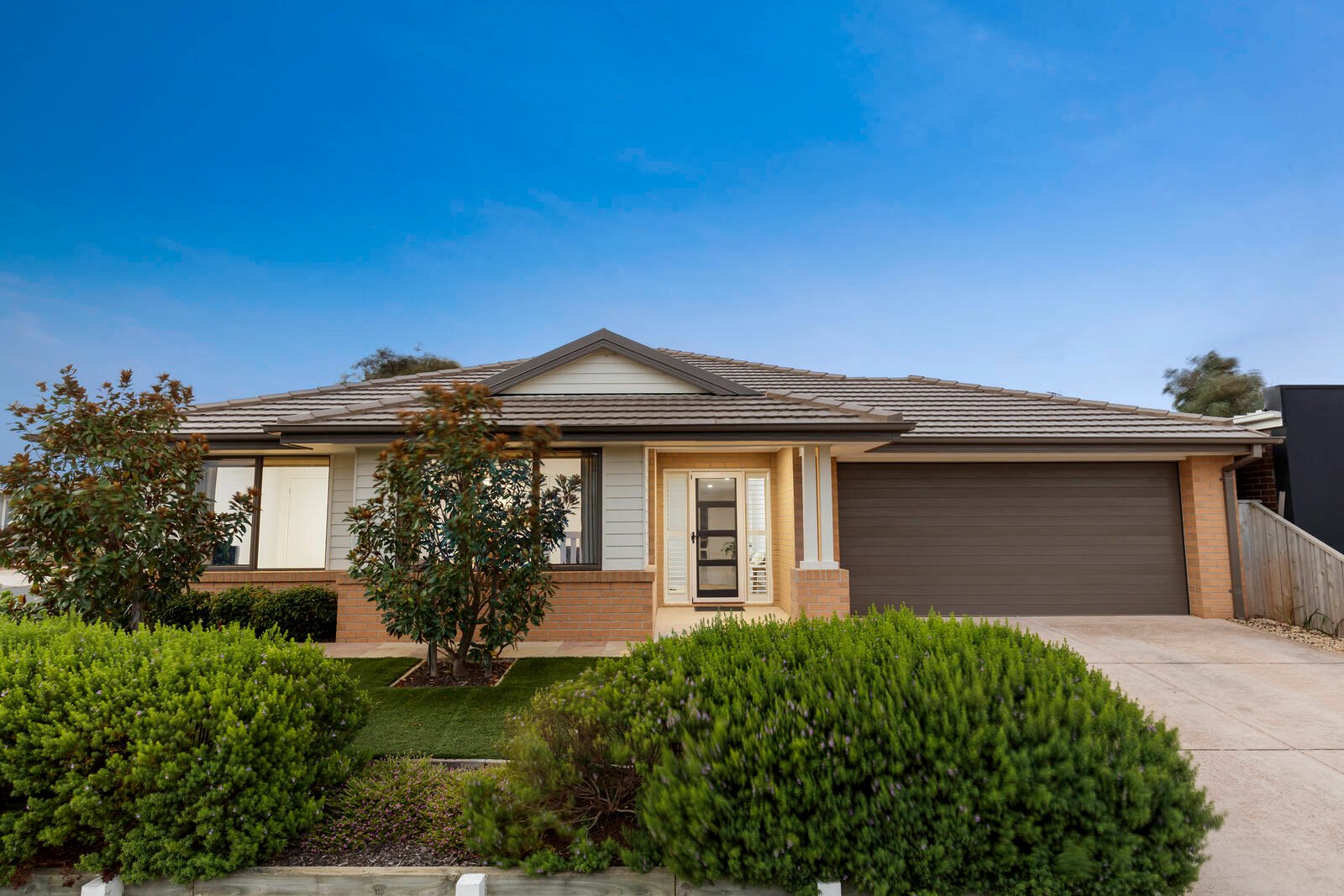 Property Gallery - Main Image