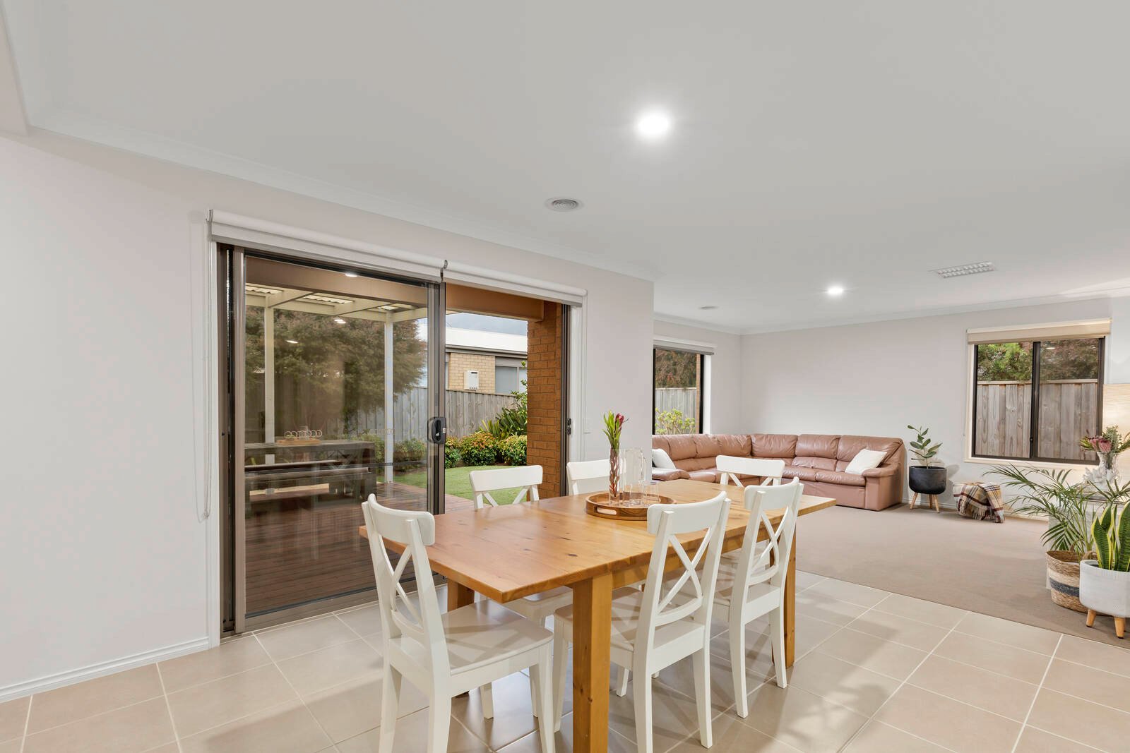 Property Gallery Thumbnail 8