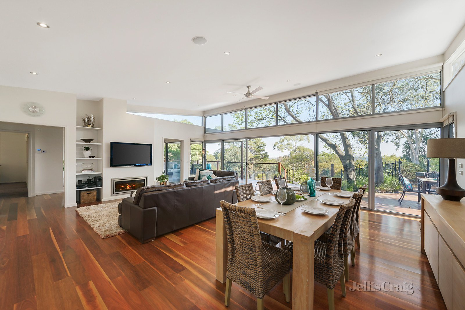 22-24 McDonald Avenue, Templestowe image 4