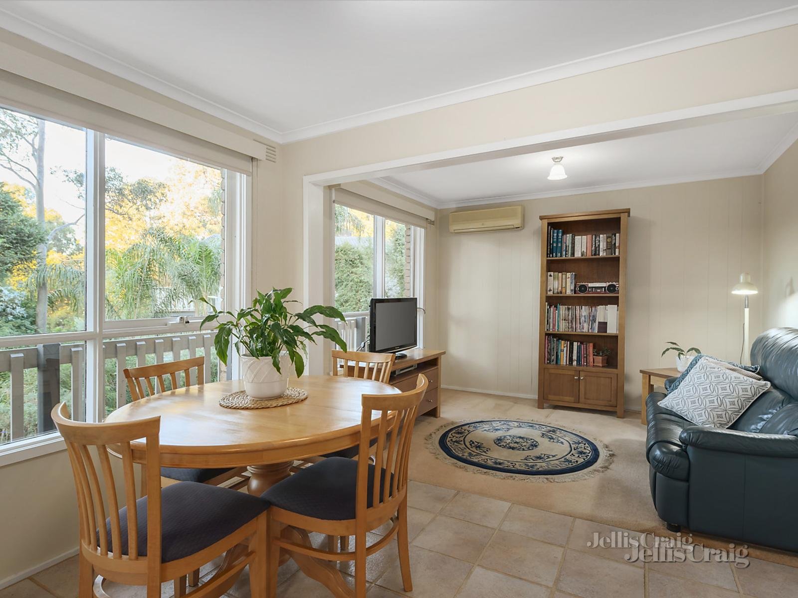 22-24 Woodland Grove, Briar Hill image 6