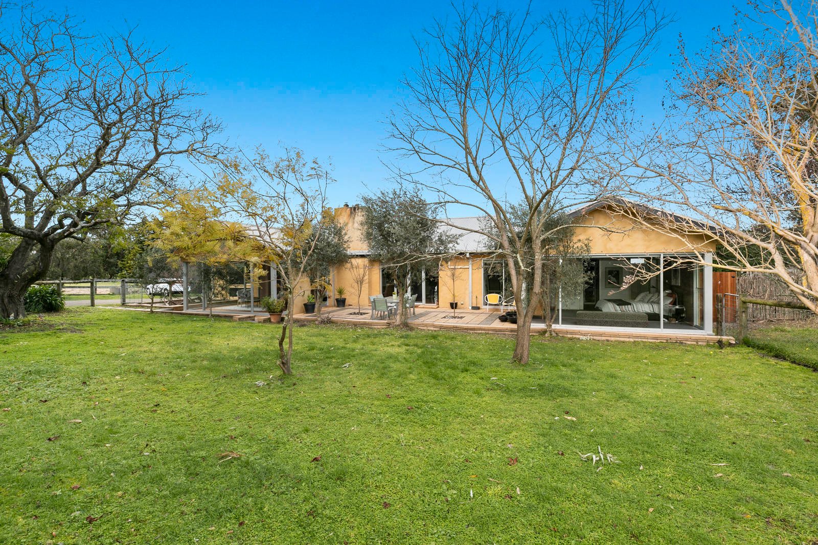 Property Gallery Thumbnail 23