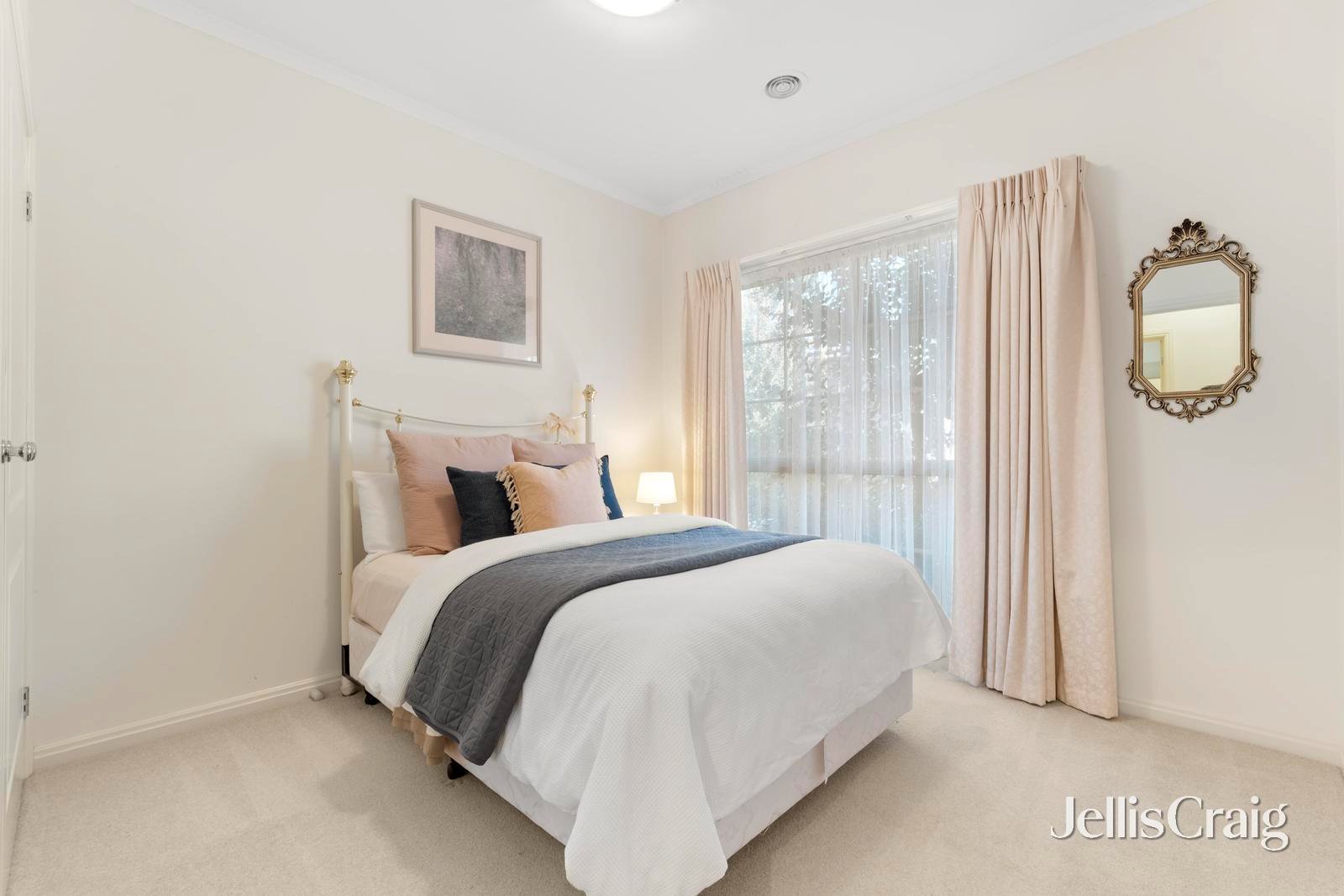 2/2-4 Flora Grove, Forest&nbsp;Hill image 7