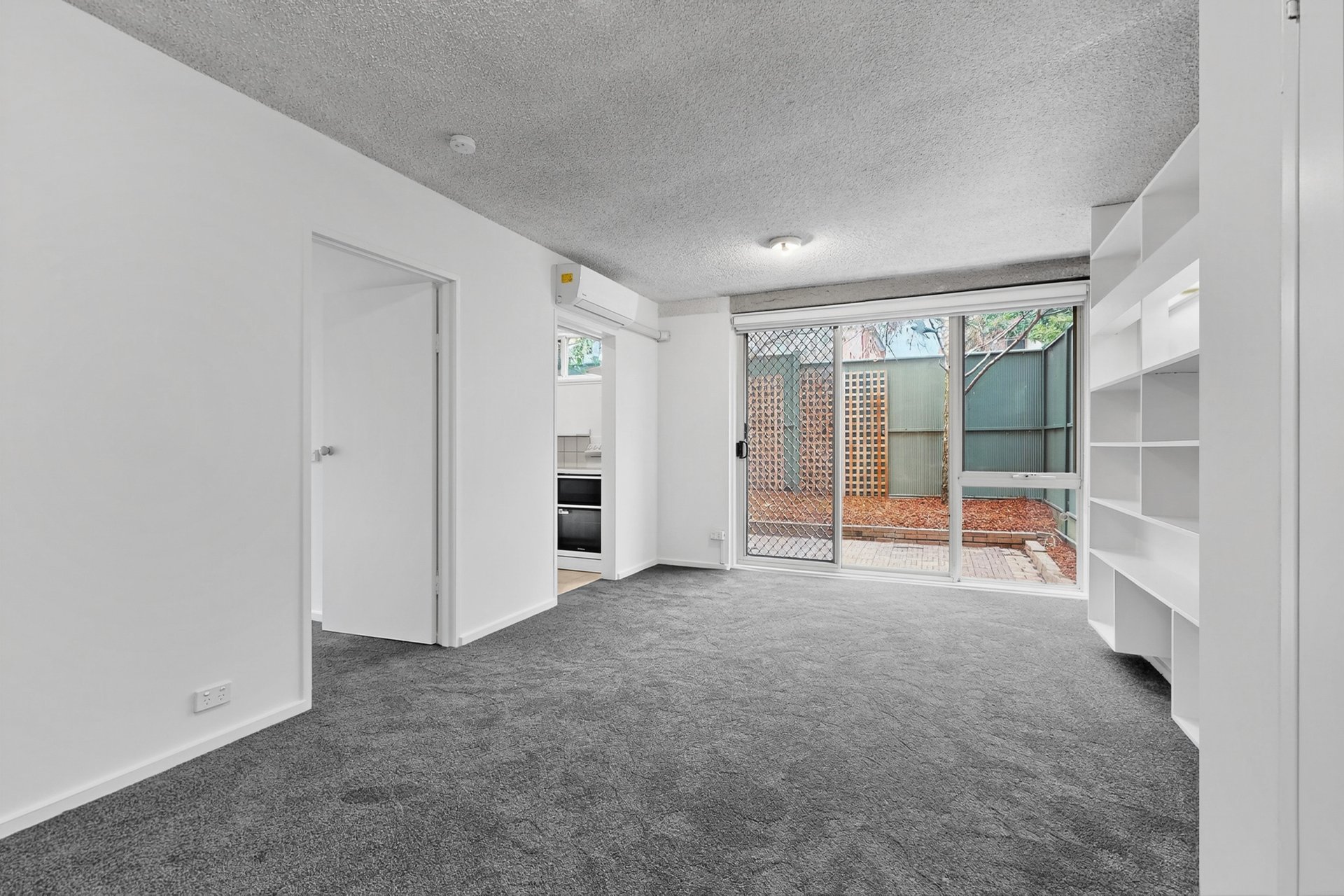 2/2-6 Docker Street, Richmond image 2
