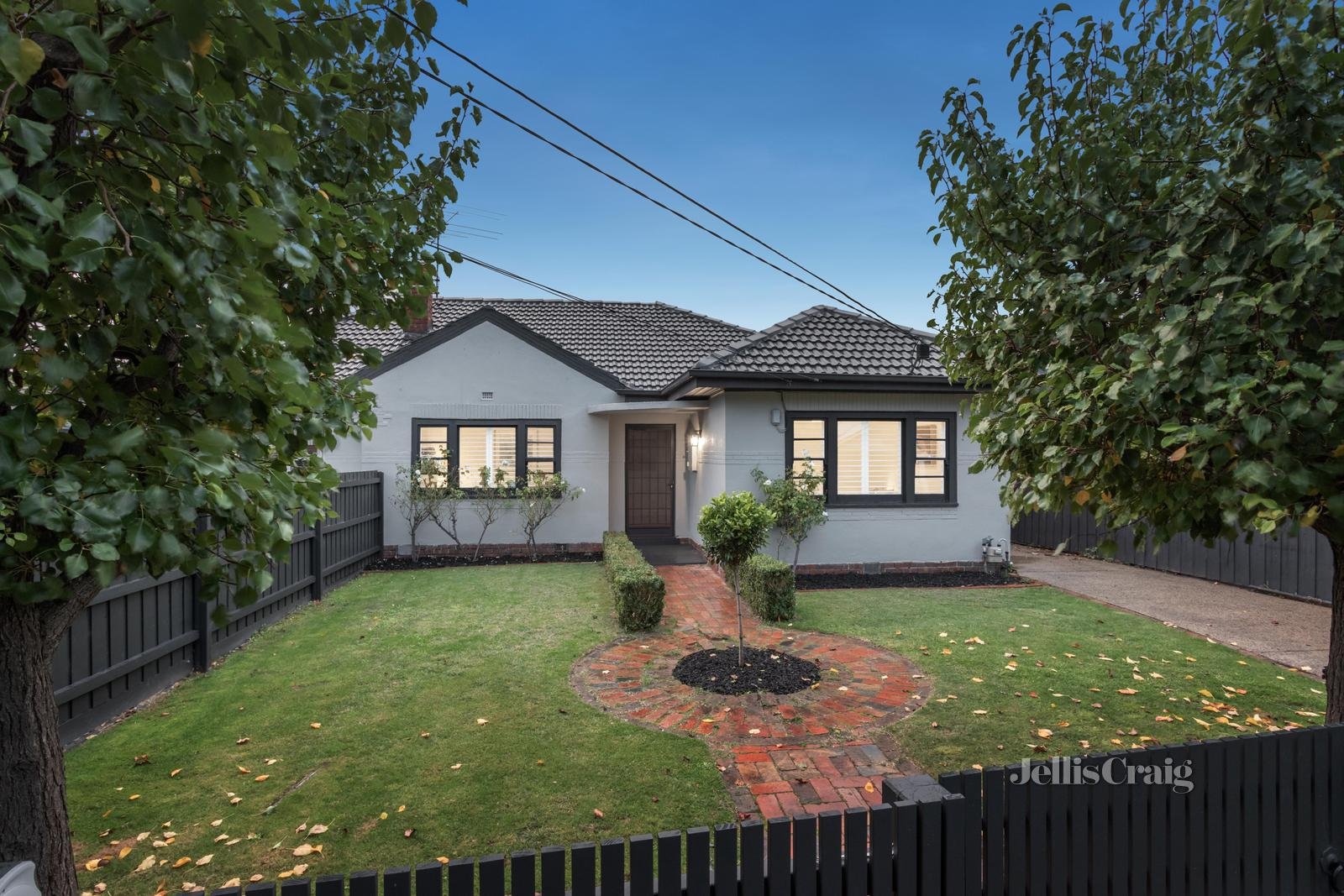 22 Agnew Street, Brighton East image 1