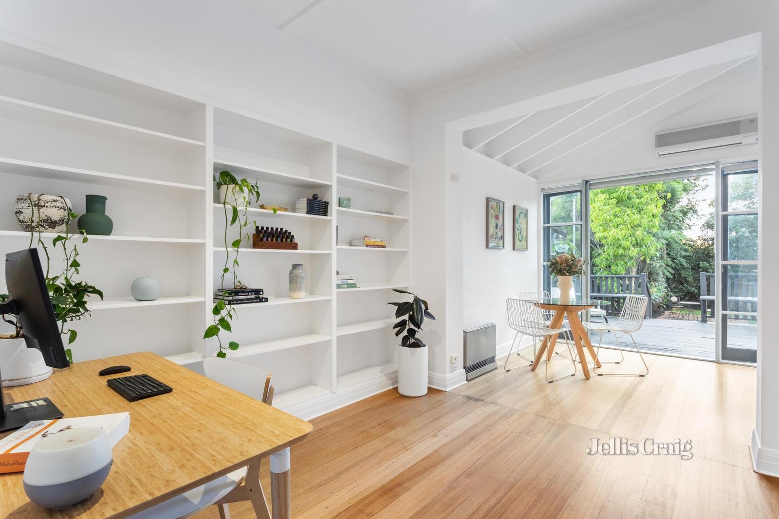 22 Agnew Street, Brighton East image 7