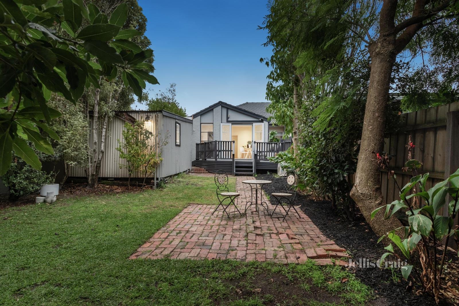 22 Agnew Street, Brighton East image 13