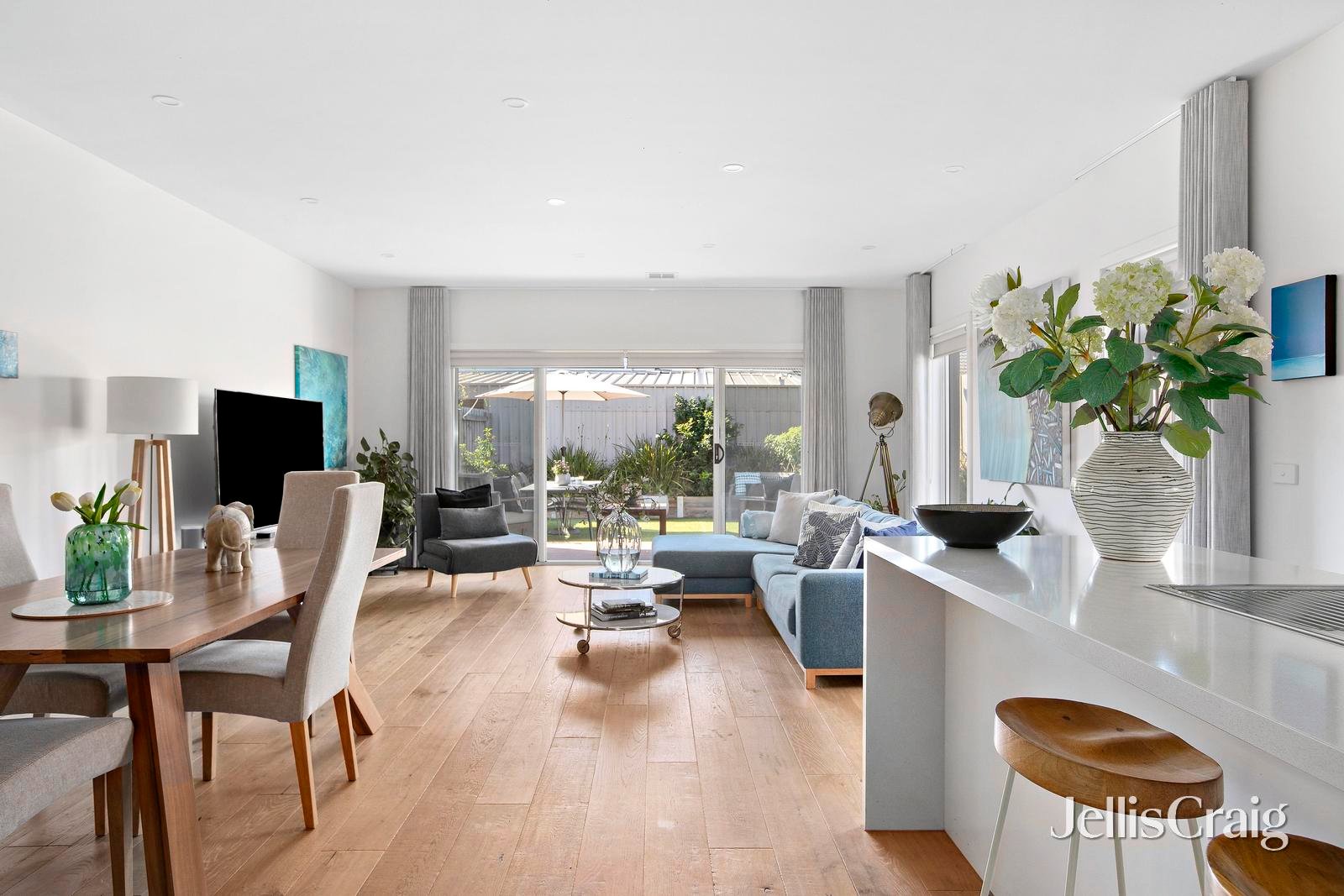 22 Arcade Way, Avondale&nbsp;Heights image 2