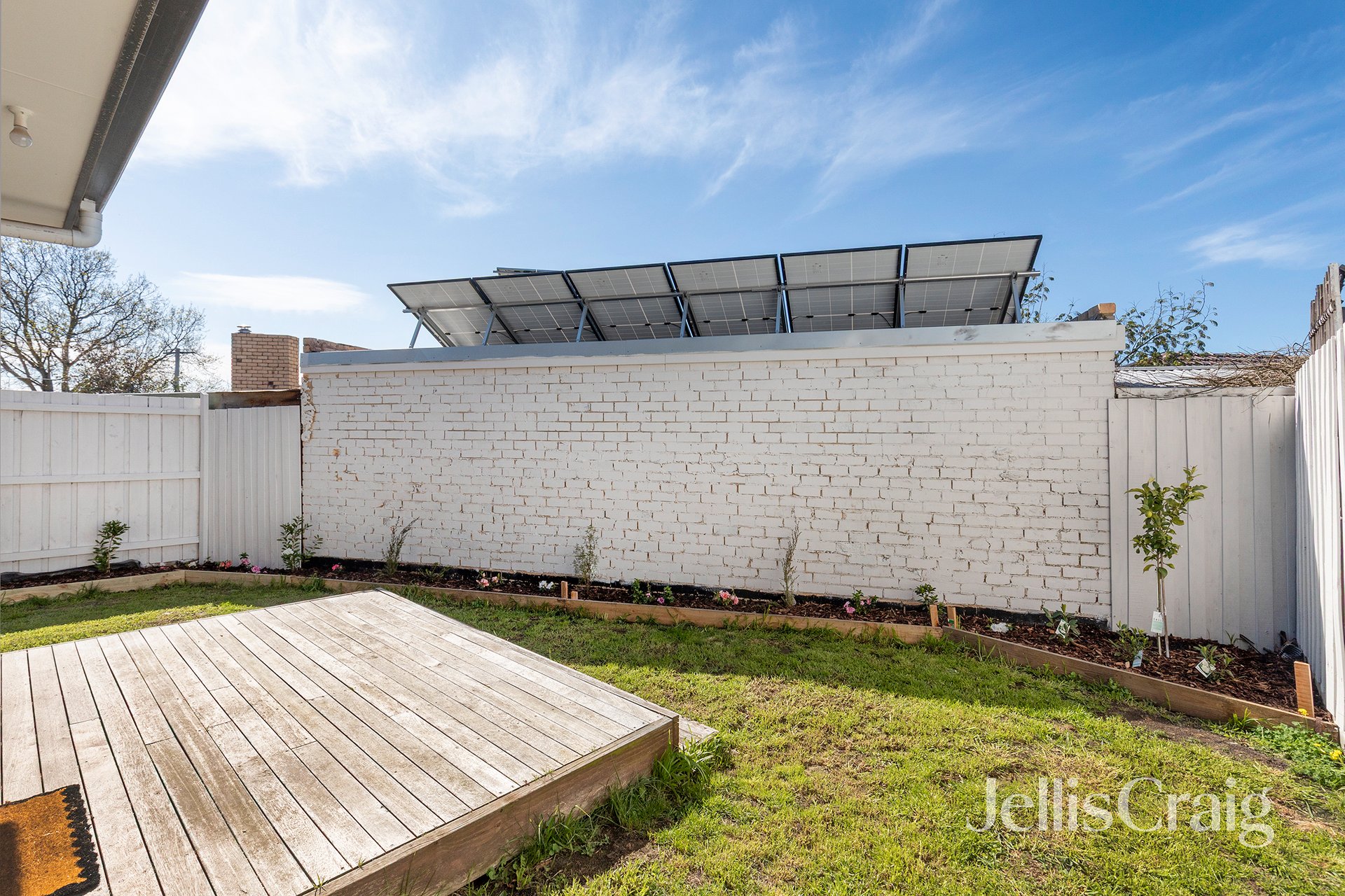 2/2 Aruma Court, Bundoora image 10