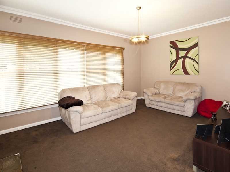 22 Ash Road, Leopold image 9