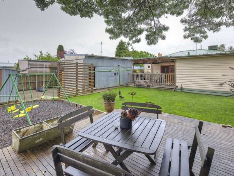 22 Ash Road, Leopold image 15