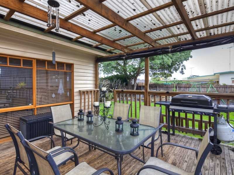 22 Ash Road, Leopold image 16