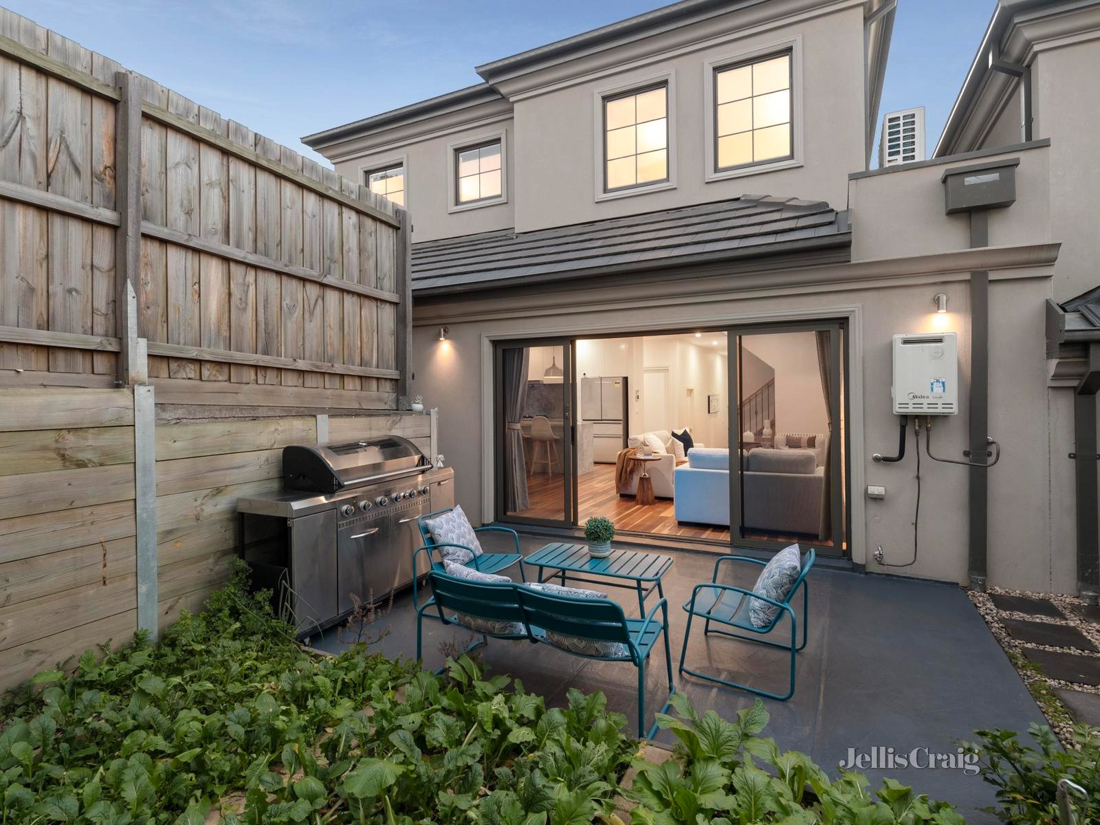 2/2 Ashford Street, Templestowe Lower image 12