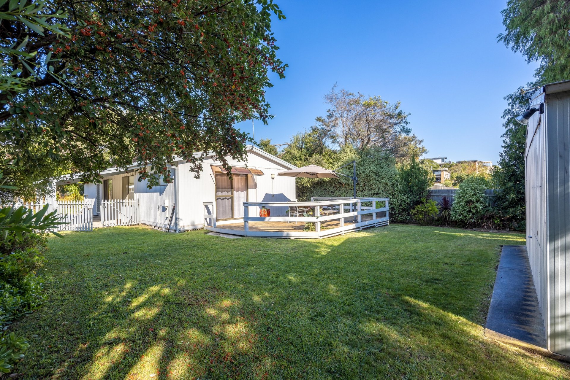 Property Gallery Thumbnail 16