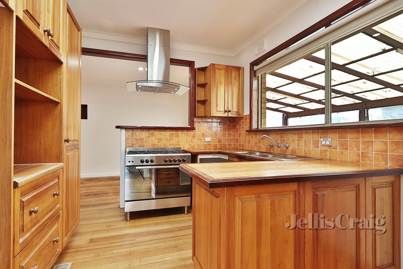 22 Bales Street, Mount&nbsp;Waverley image 2